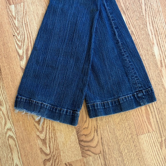 Kimes Ranch Jennifer - Picture 2 of 4